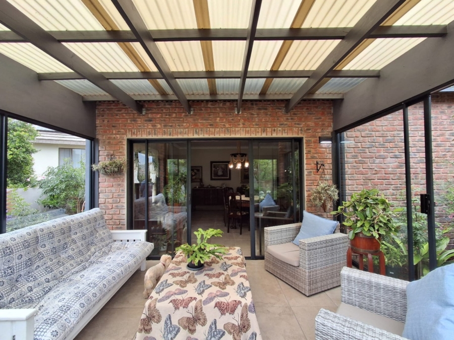 3 Bedroom Property for Sale in Stilbaai Wes Western Cape